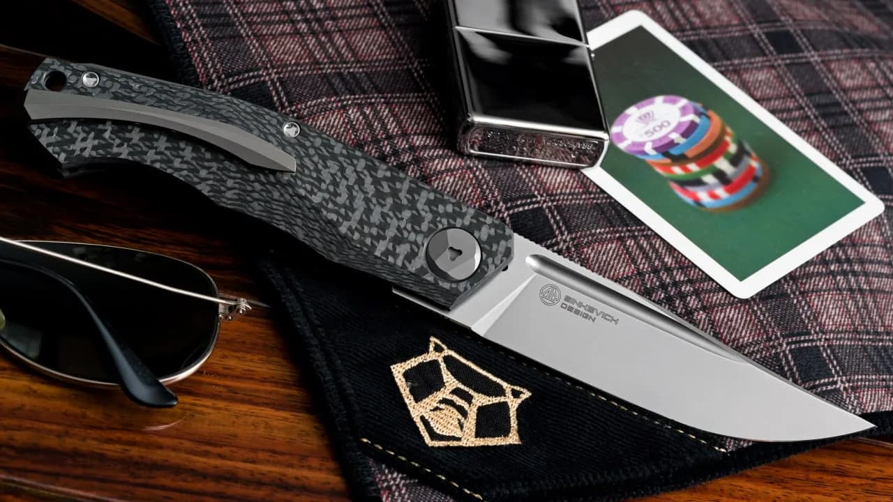 Shirogorov, Pero