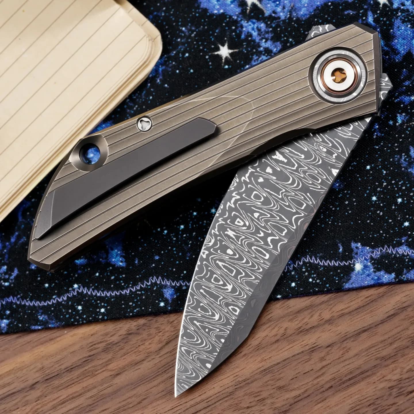 Shirogorov, Strip
