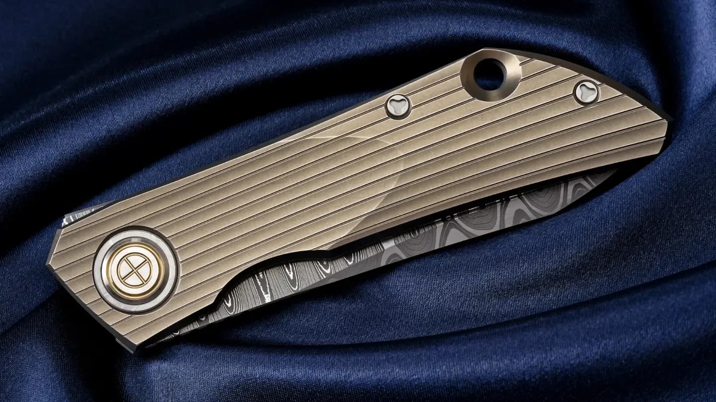Shirogorov, Strip