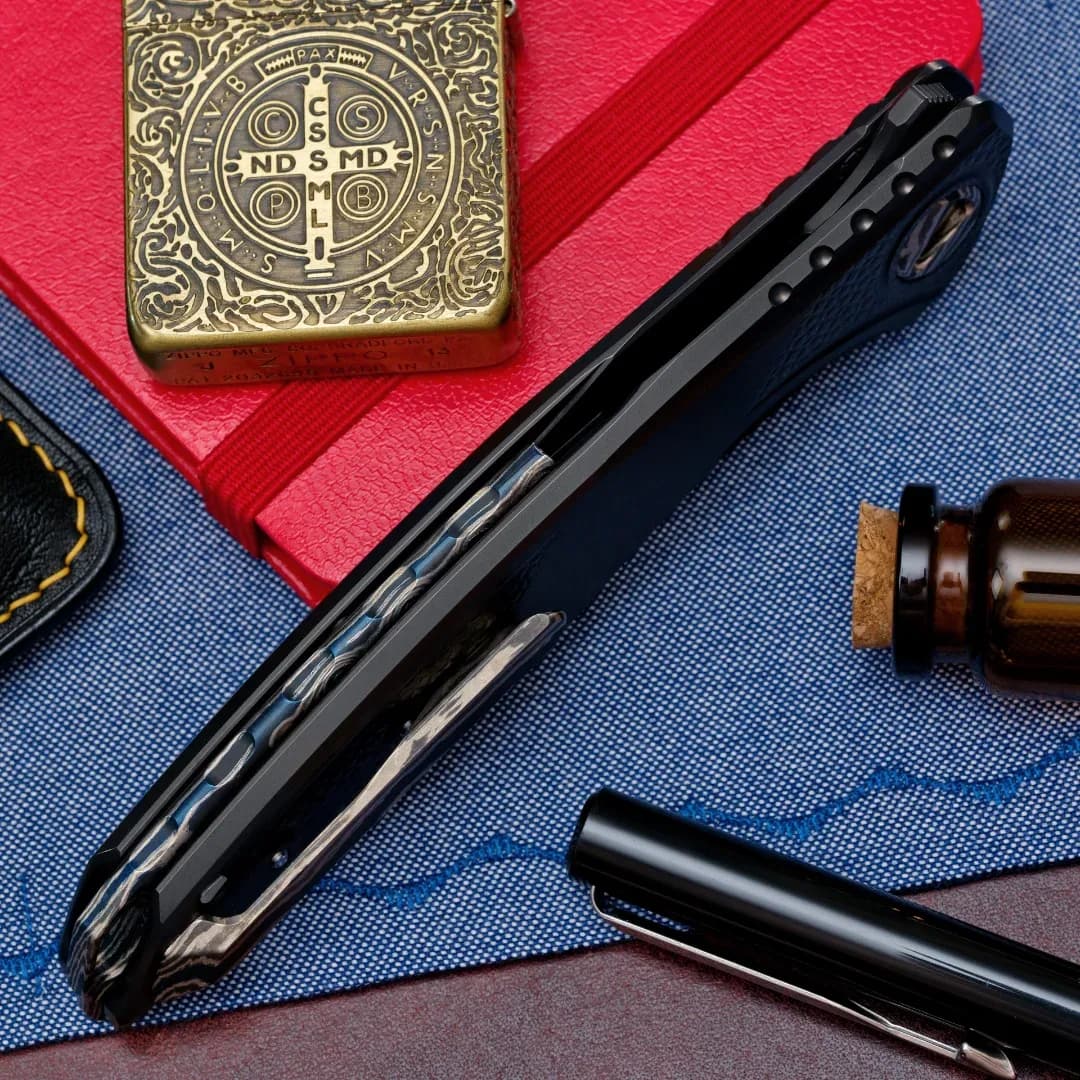 Shirogorov, Astrum BearSquare Black