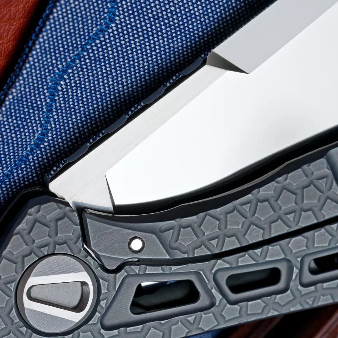 Shirogorov, NeoniX