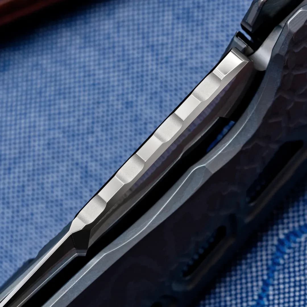 Shirogorov, NeoniX