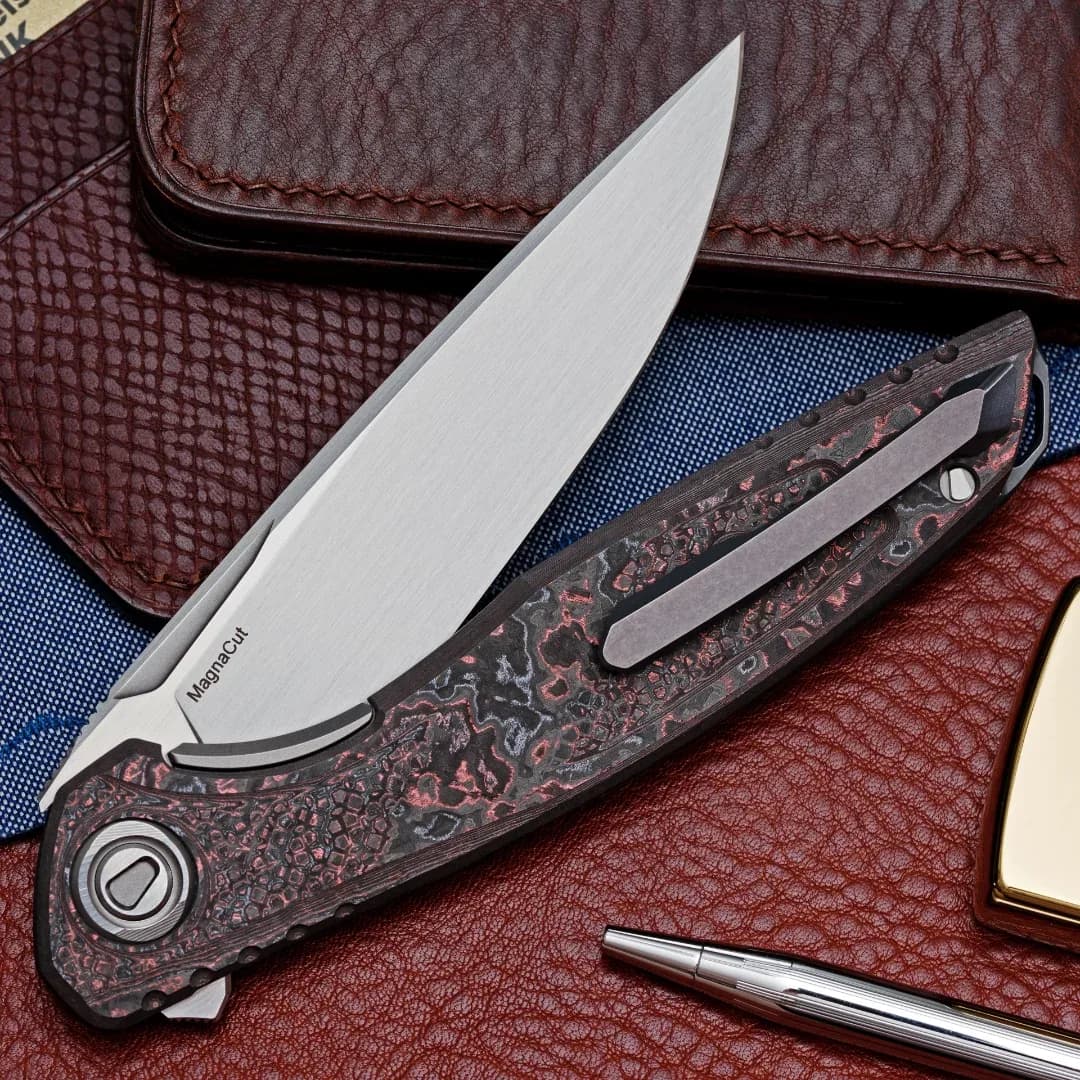 Shirogorov, CarboAstrum BearSquare