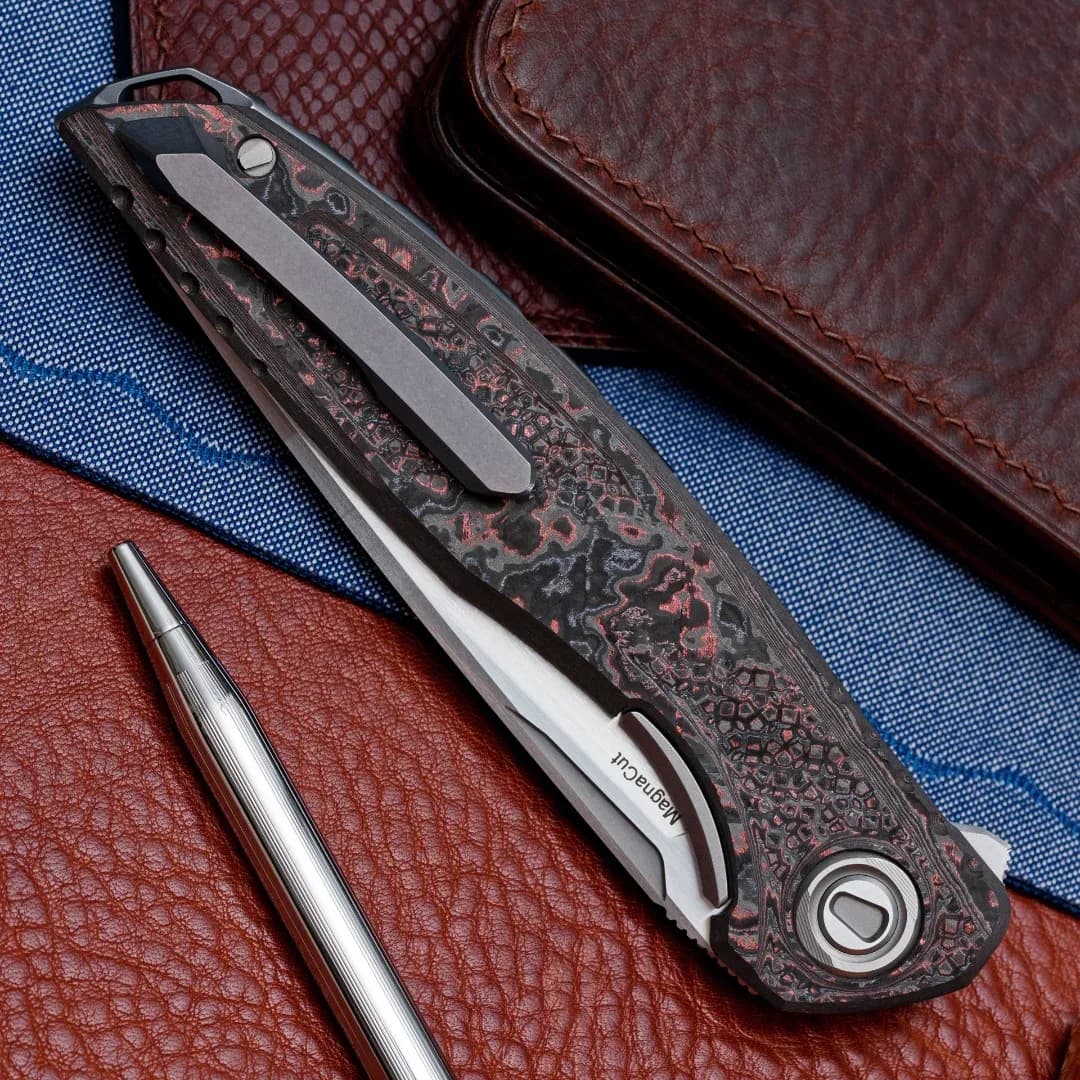 Shirogorov, CarboAstrum BearSquare