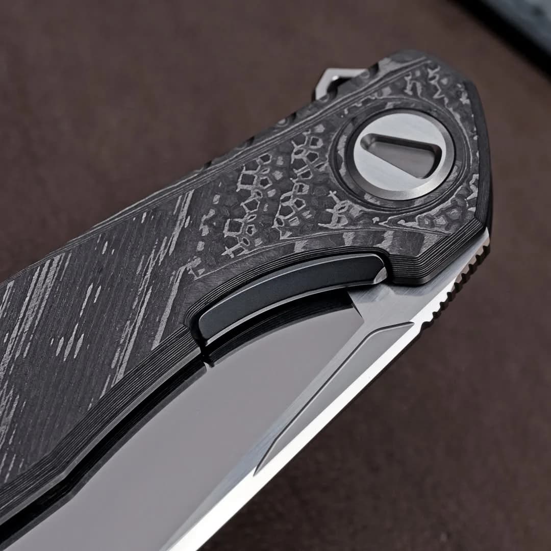 Shirogorov, CarboAstrum BearSquare
