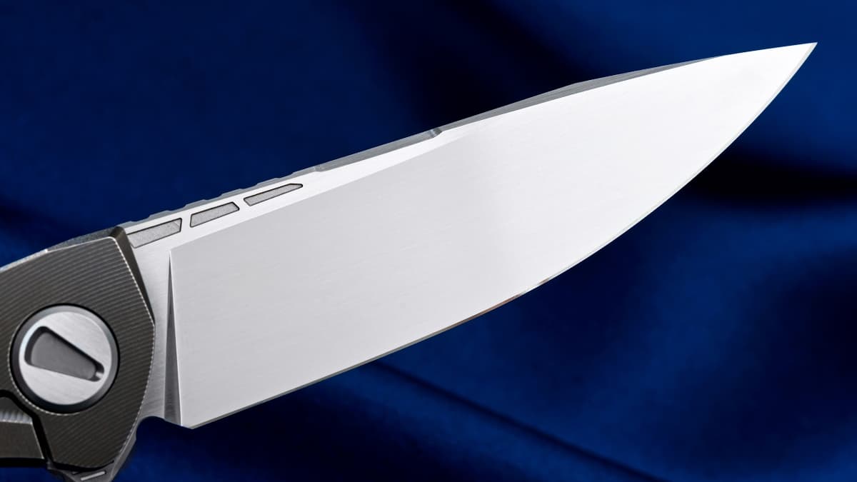 Shirogorov, NeOn